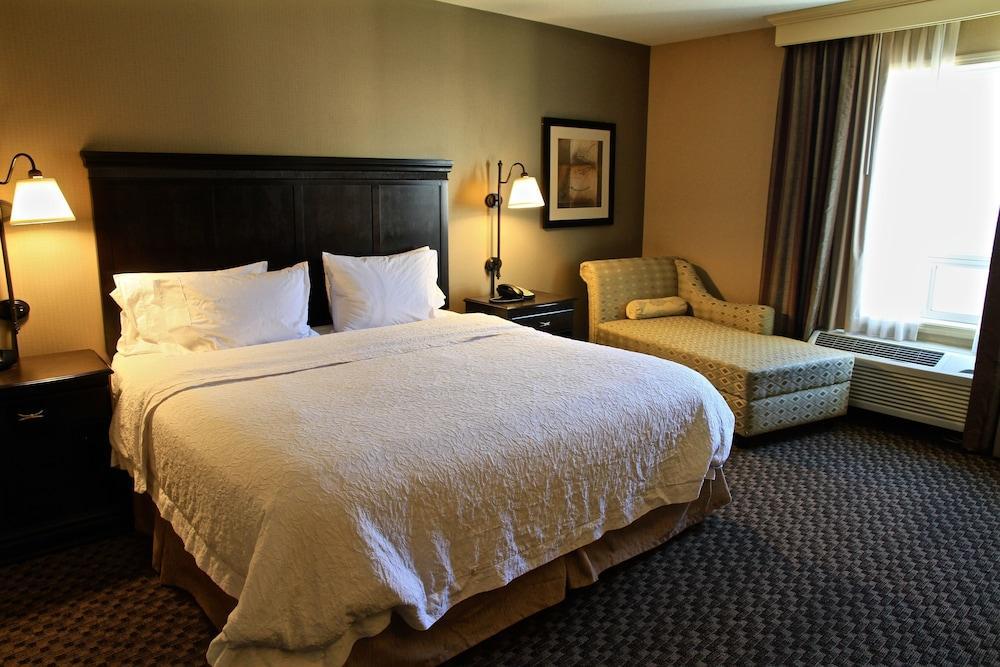 Hampton Inn & Suites Edmonton/West Kültér fotó