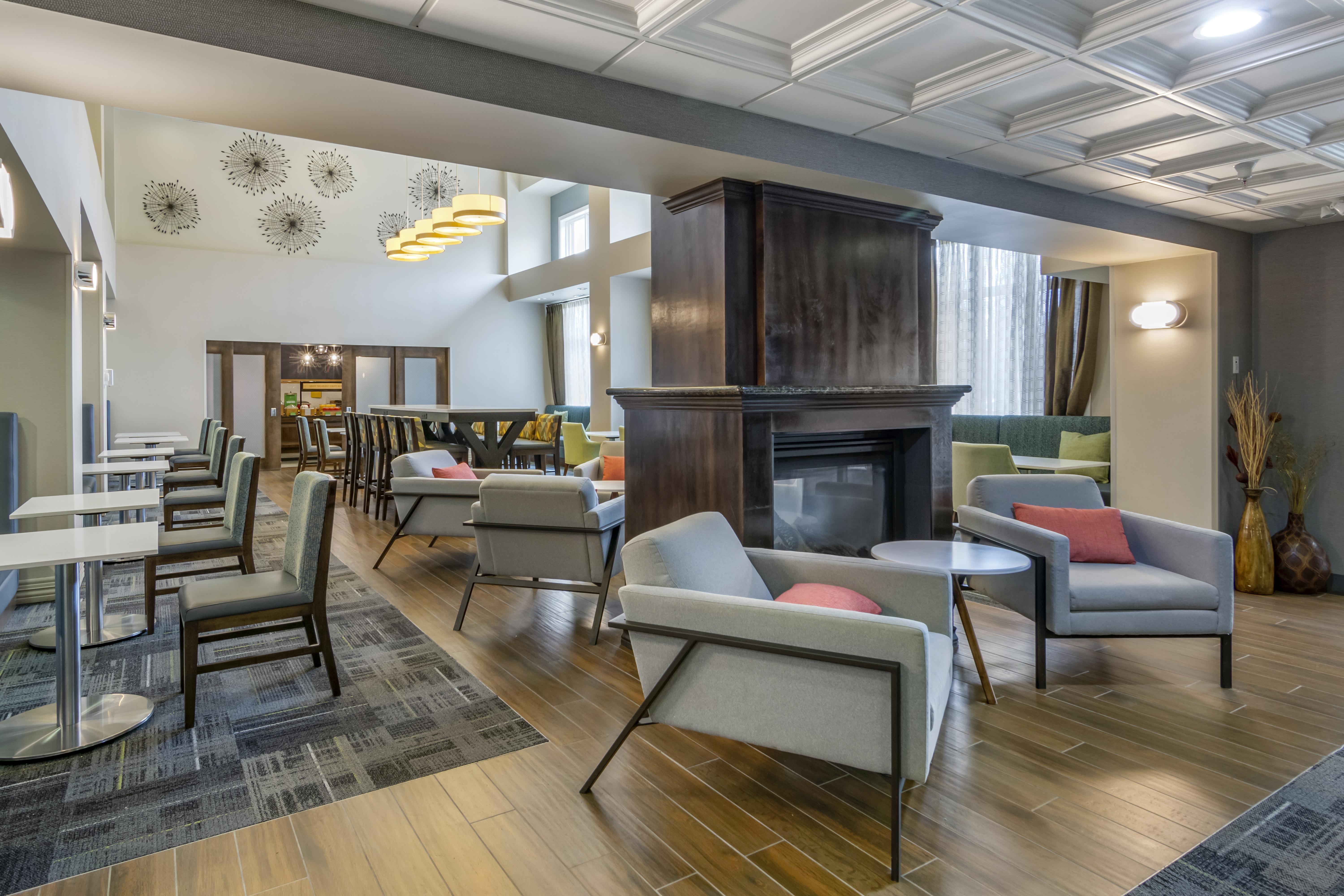 Hampton Inn & Suites Edmonton/West Kültér fotó