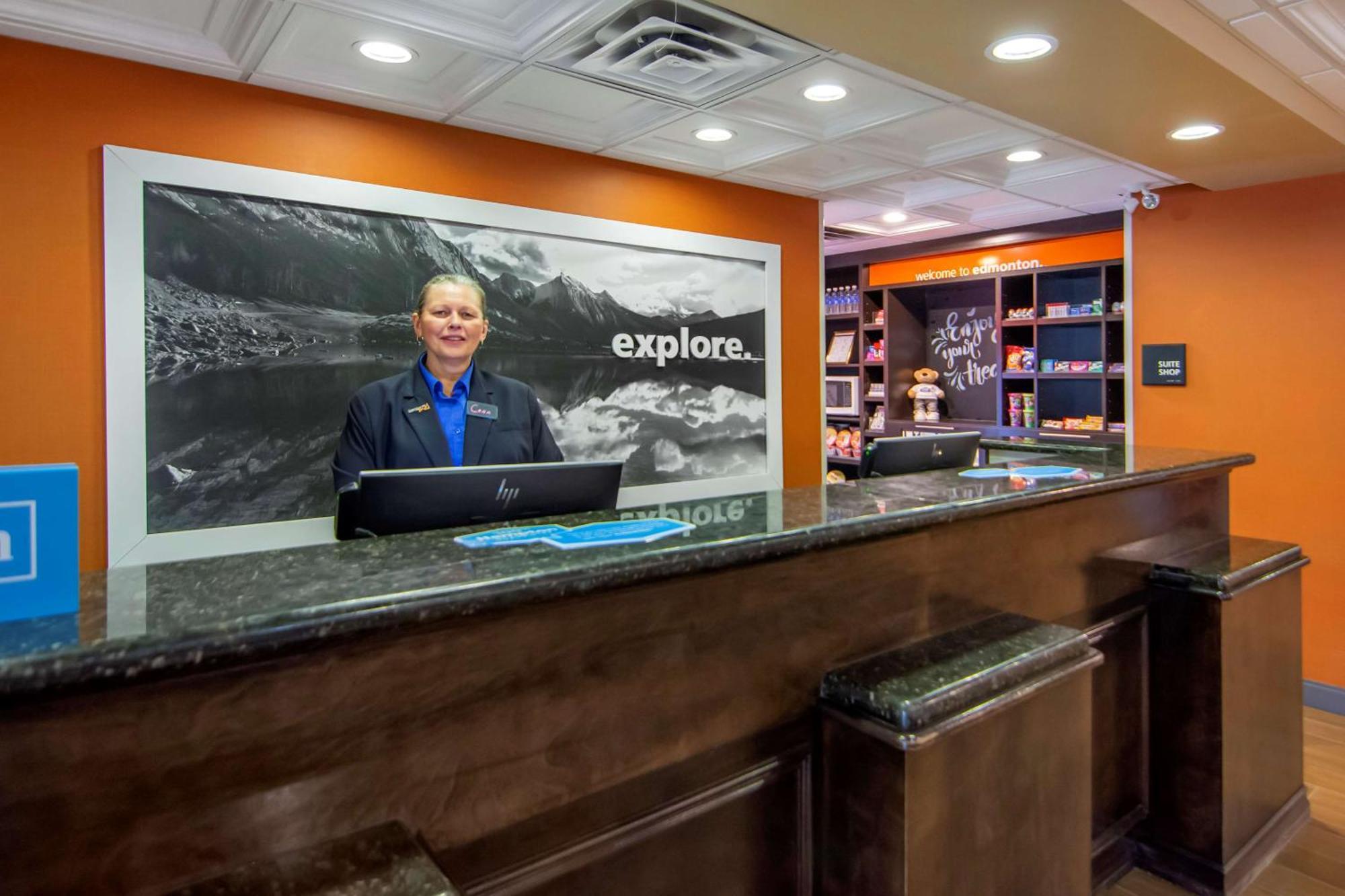 Hampton Inn & Suites Edmonton/West Kültér fotó