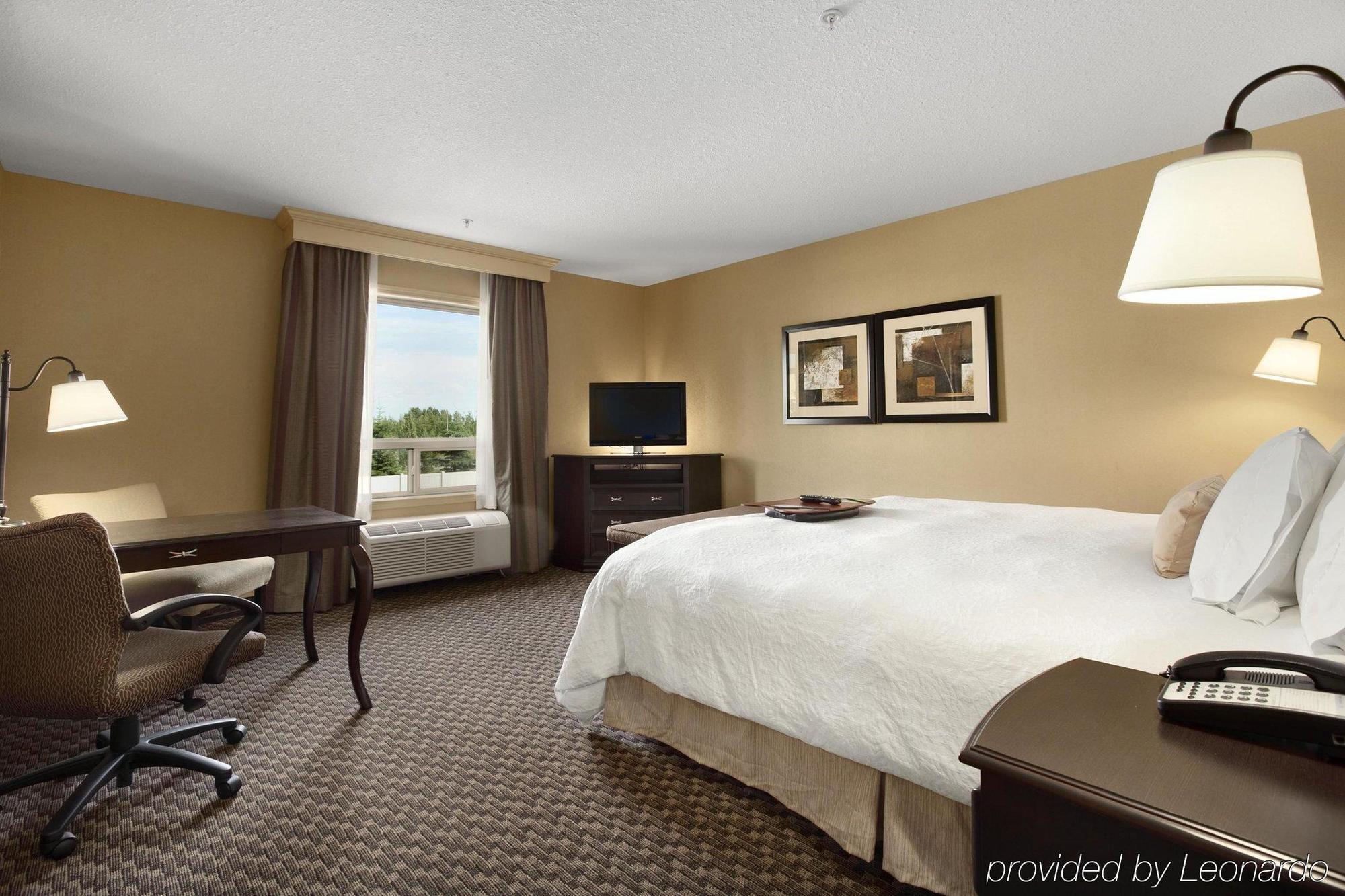 Hampton Inn & Suites Edmonton/West Kültér fotó